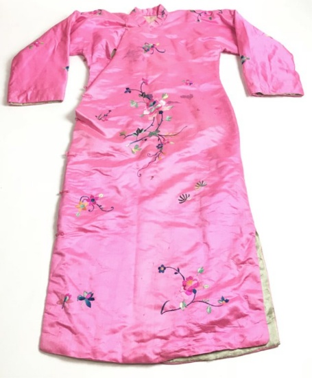 Vintage 1950's Cheongsam Qipao Long Sleeve Embroid