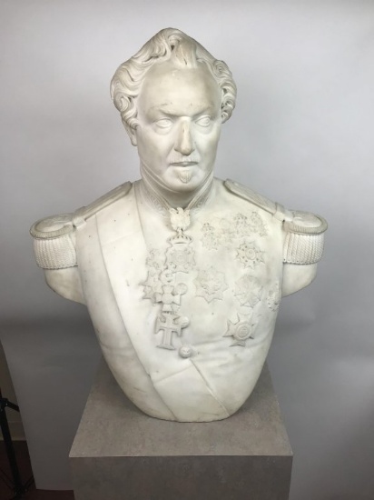 Unknown Soldier/Royalty Marble Bust