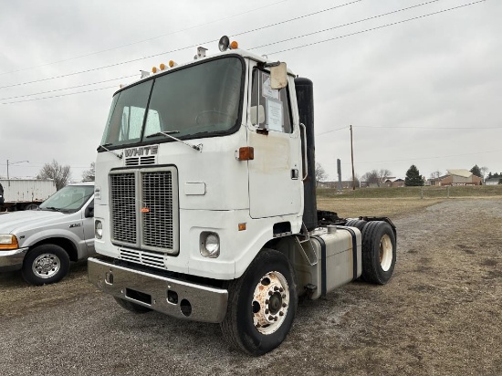 076 - 1983 White Semi Truck