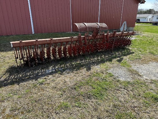 Yetter 3415 Rotary Hoe