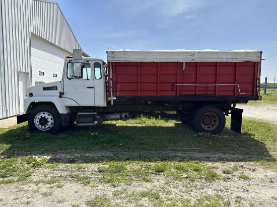 1992 Mack Mid-Liner Grain Truck