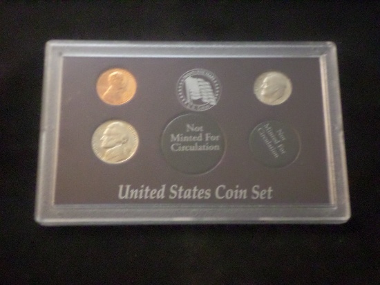 1975 Coin Set
