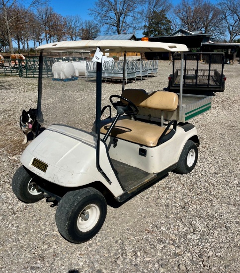 EZGo Golf Cart with dumping bed