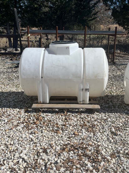 300 gallon Water Tank