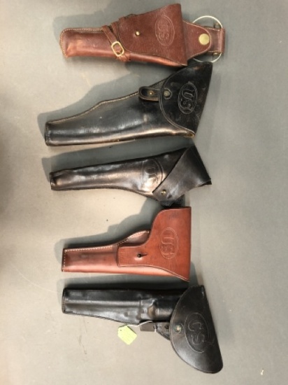 5 U.S. and C.S. revolver and pistol holsters.