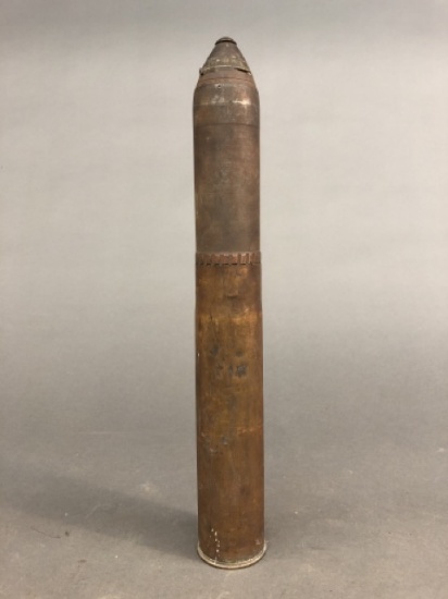 WW1 U.S. 75mm artillery shell with round with 1907 Scoville fuse.