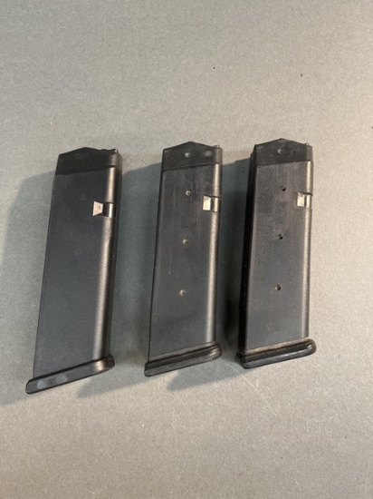 Glock 17 Pre-Ban magazines.