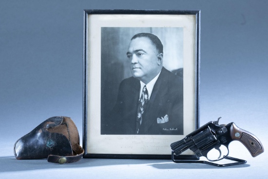 S&W M36 revolver & Signed E. Hoover photo, .38 Spl