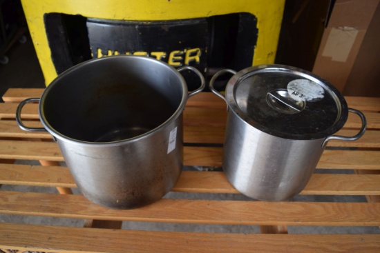 lot of 2 stainless steel stockpots
