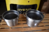 lot of 2 round inserts w/handles