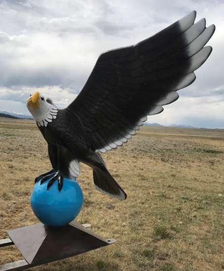 BALD EAGLE STATUE