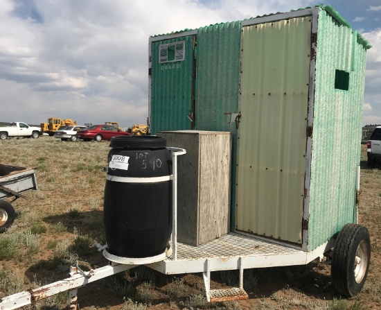 TRAILER MOUNTED 2-DOOR PORTA-POTTY