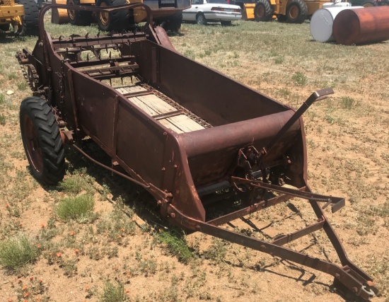 MANURE SPREADER