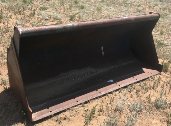 SKID STEER BUCKET