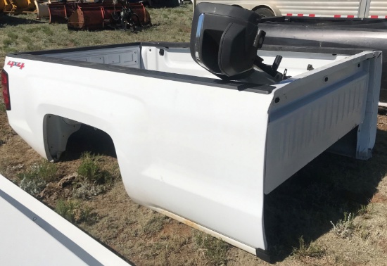 CHEVY SILVERADO TRUCKBED & BUMPER