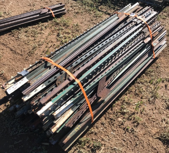 T-POSTS