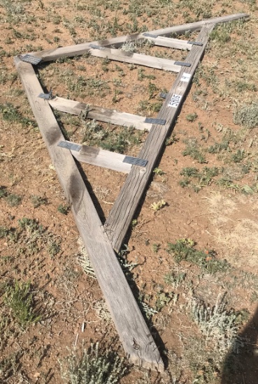 (1) 9' TRUSS