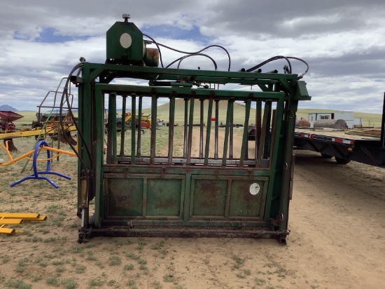 WST Hydraulic Squeeze Chute
