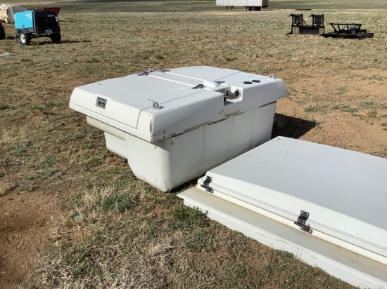 Quarter-Bed Vet Box