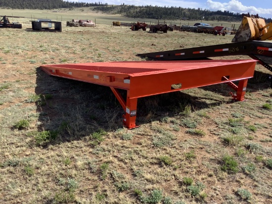 Portable/Adjustable Loading Dock