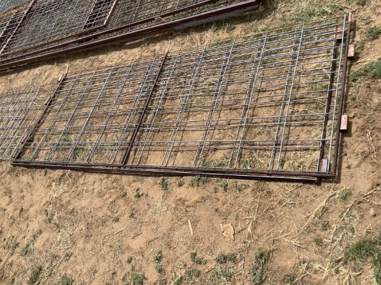 (2) 7.5' X 3' Livestock Panels