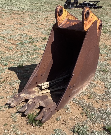 John Deere Excavator Trench Bucket