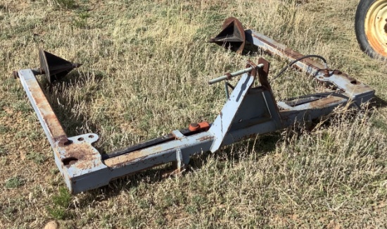 Besler 3-Pt. Round-Bale Feeder