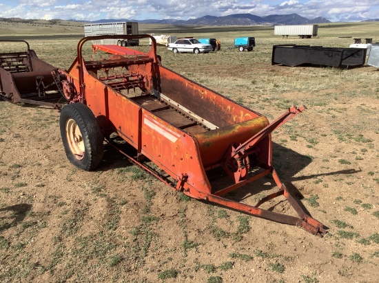 International Manure Spreader