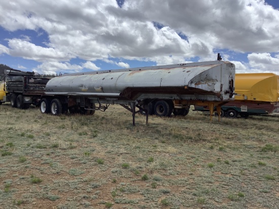 1952 Fruehauf Tanker Trailer