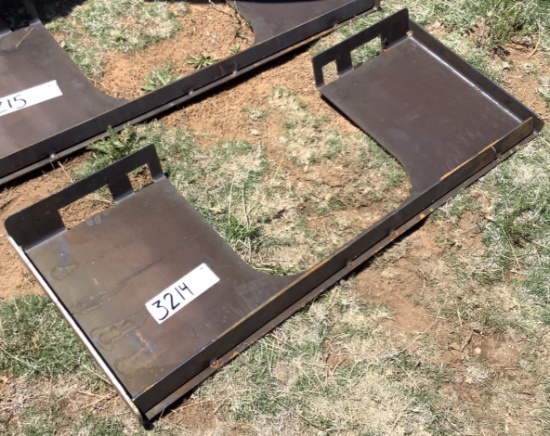 SKID STEER BACKING PLATE