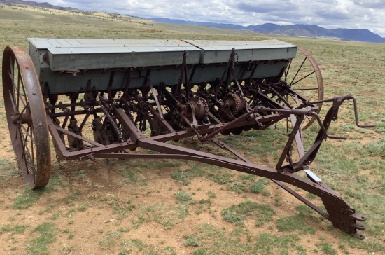 IRON-WHEELED DRILL