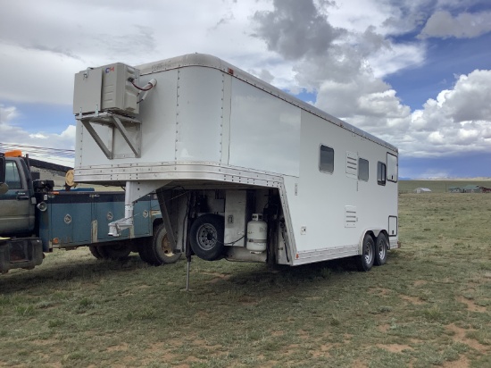 FEATHERLITE CUSTOM GOOSENECK TRAILER