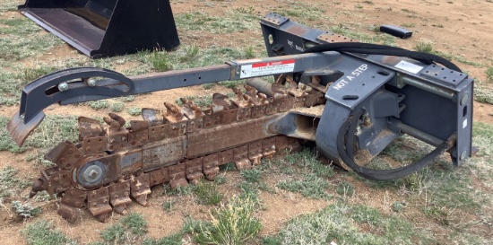 BOBCAT LT303 TRENCHER