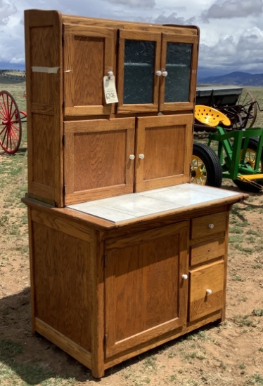 ANTIQUE HOOSIER CABINET