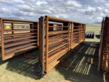 FREE-STANDING PANELS w/ GATE