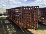 FREE-STANDING PANELS w/ GATE