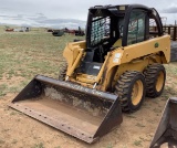 JOHN DEERE 250 SKID STEER
