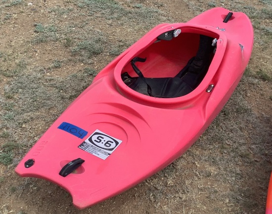 Pyranha 200 Canoe