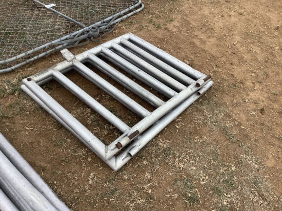 (2) 3 Ft X 3 Ft Aluminum Gates
