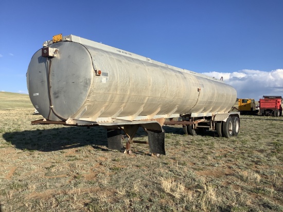 1962 Standard Steel Tanker Trailer