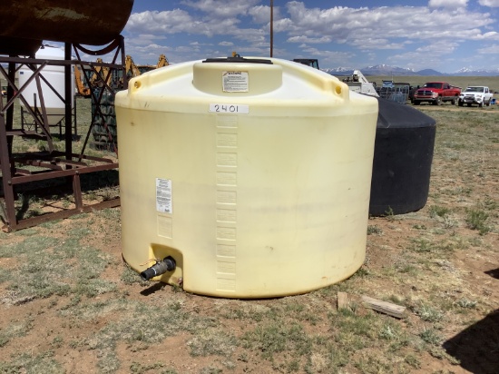 1000 Gallon Tank