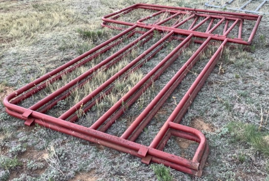 12 Ft. Panels w/ 4 Ft. Man Gate