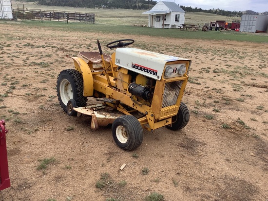 International Cub Cadet 100 Lawn Tractor