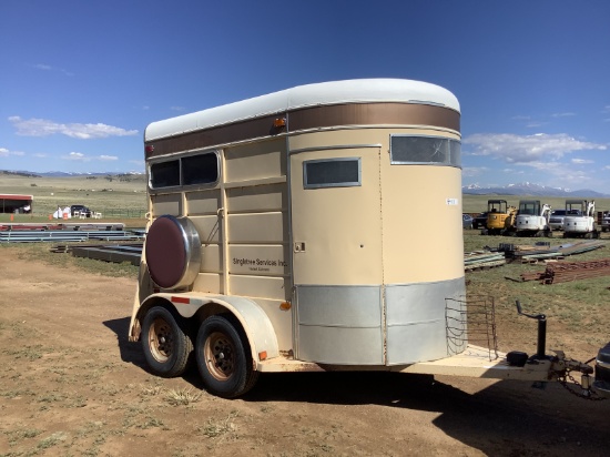 1986 KW 2-Horse Trailer