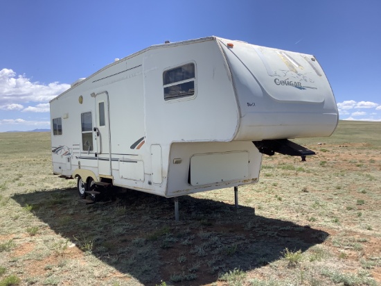 Keystone Cougar 5th-Wheel Camper