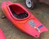 Pyranha 192 Canoe