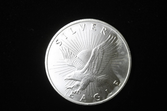 1oz .999 FINE SILVER AMERICAN EAGLE COIN