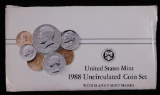 1988 US MINT COIN SET WITH PACKAGING