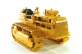 Caterpillar D4 Dozer w/Hydraulic Gravitation Tank - 1:25