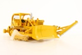 International TD25 Diesel Dozer w/Custom Side Blade & Ripper - 1:25